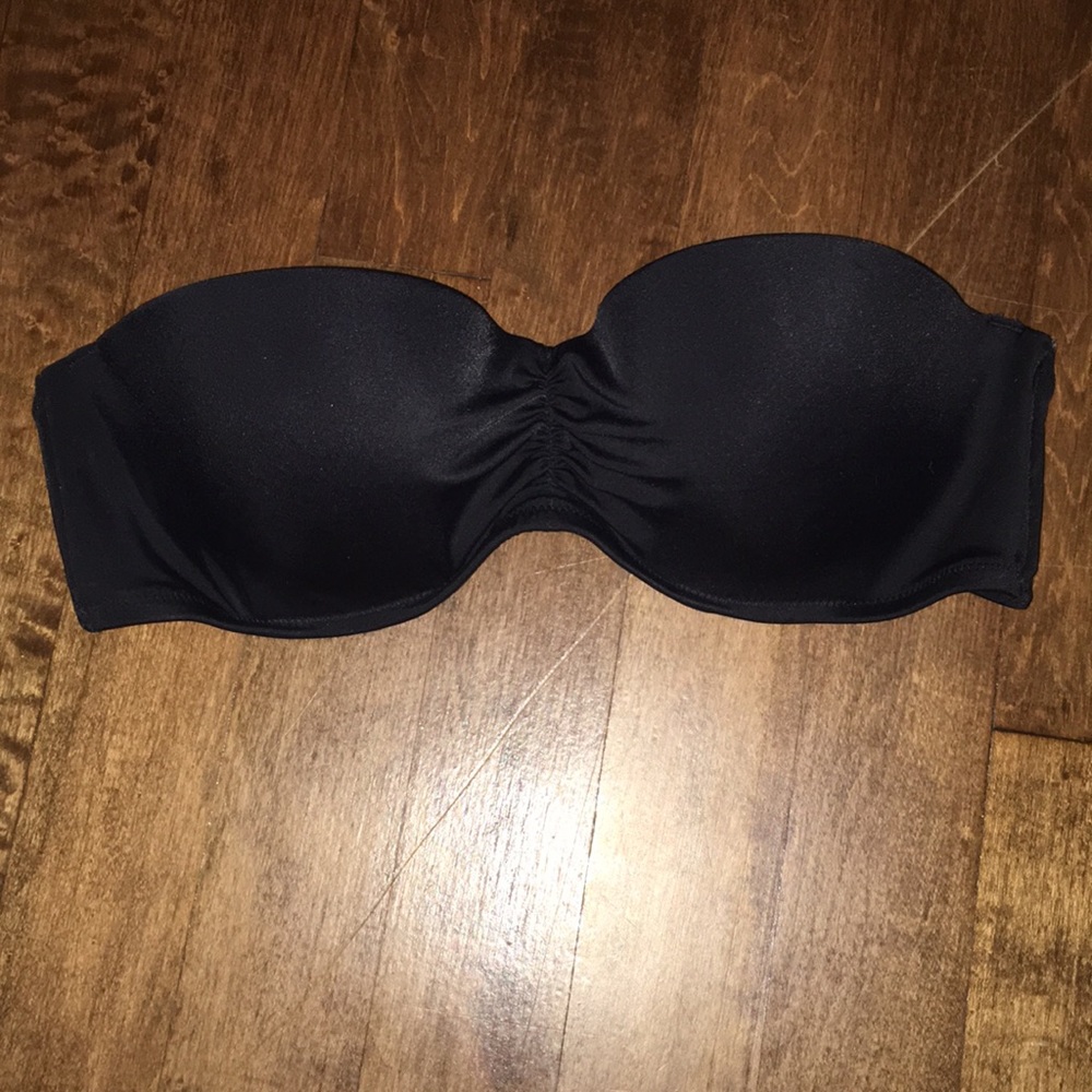 Victoria’s Secret underwire top 34c bikini top